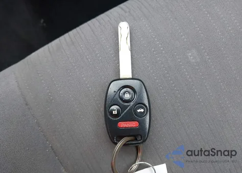 2011 Honda Accord 2.4 Lx z USA, uszkodzony, nr VIN 1HGCP2F36BA102147